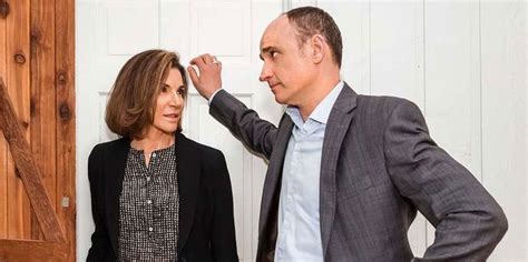 HGTV Star David Visentin Speaks Out After Hilary Farrs Love It。